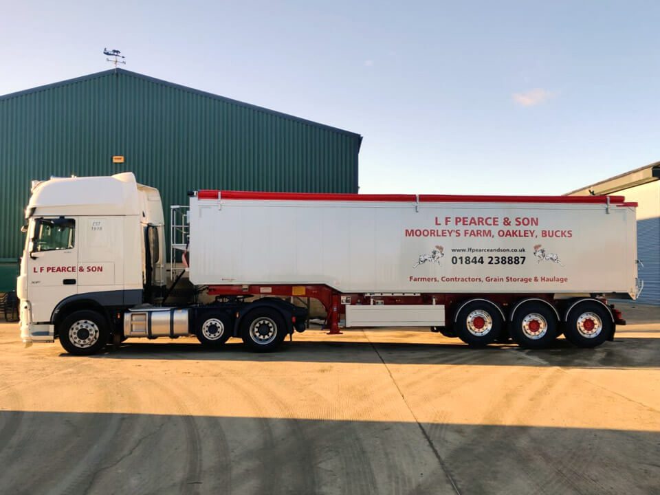 Bulk Haulage L F Pearce Son Buckinghamshire UK Bulk Haulage L F Pearce Son Buckinghamshire UK